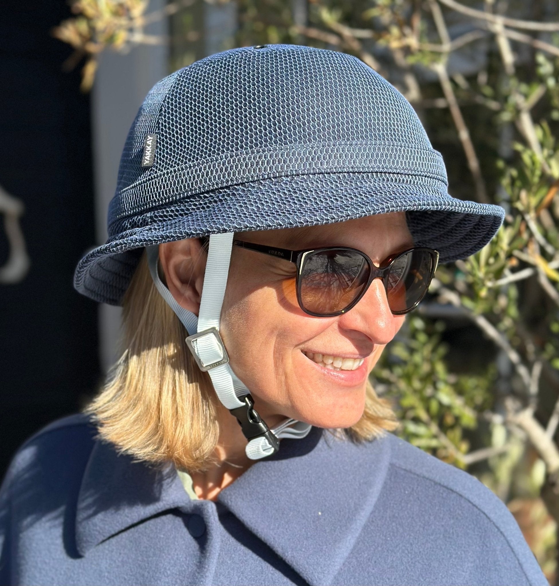 Tokyo Blue Tech Cover - YAKKAY