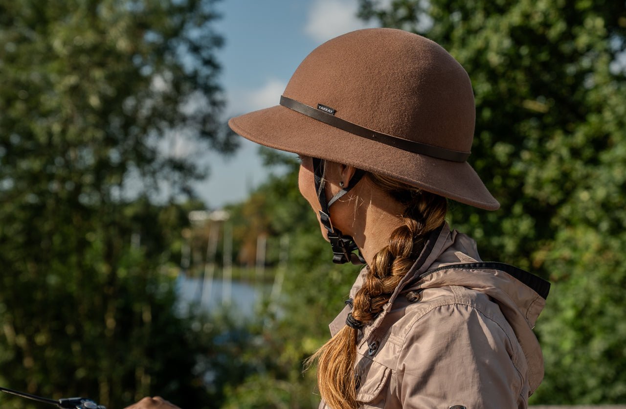 Fedora Classic Brown - YAKKAY