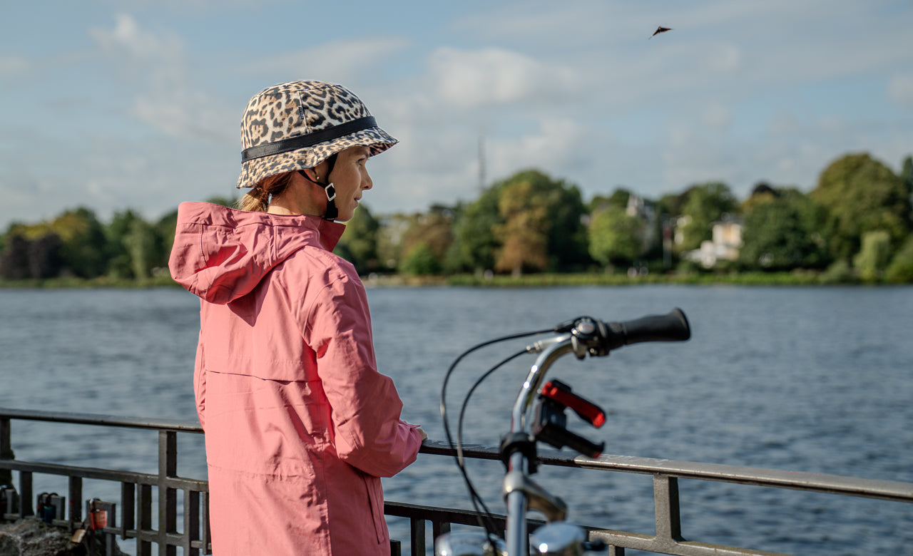 Tokyo Feline Flair Helmet Hat (helmet+cover)